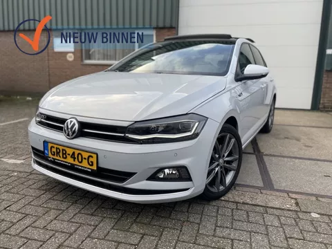 Volkswagen Polo 1.0 TSI R-Line DSG /Pano/ LED Volkswagen Polo 1.0 TSI R-Line DSG /Pano/ LED