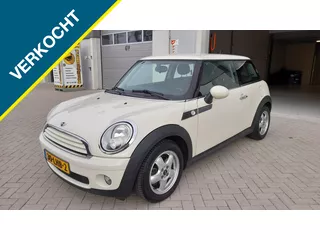 MINI ONE VERKOCHT /NAP/CRUISE/AIRCO 1.6 MINIMAL. Bns