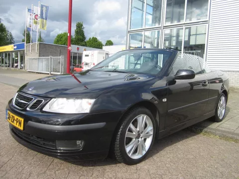 Saab 9-3 Cabrio 1.8t Aero pakket l Airco l Leer l Youngtimer Saab 9-3 Cabrio 1.8t Aero pakket l Airco l Leer l Youngtimer