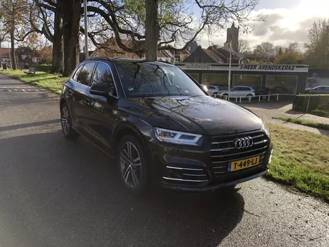 Audi Q5 55 TFSI e q. Comp.