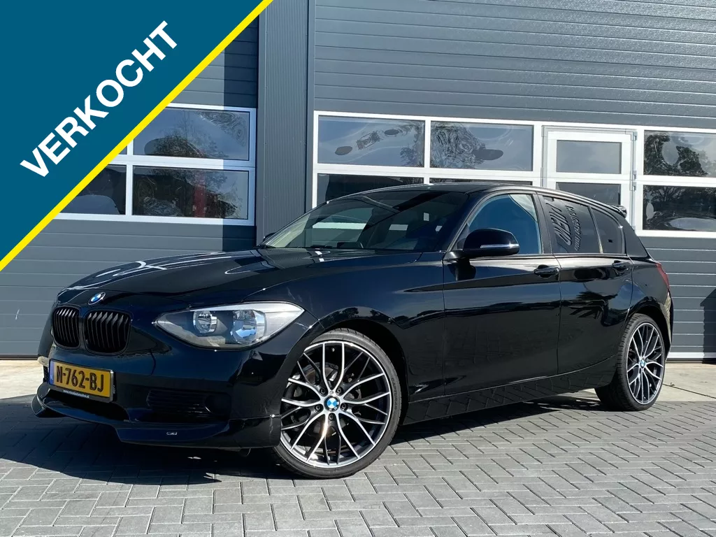 BMW 1-serie 114i SCHNITZER BUMPER PAKKET!! UNIEK