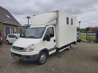 Iveco Daily Paardenvrachtwagen 40 C 11 375 paarden vervoer