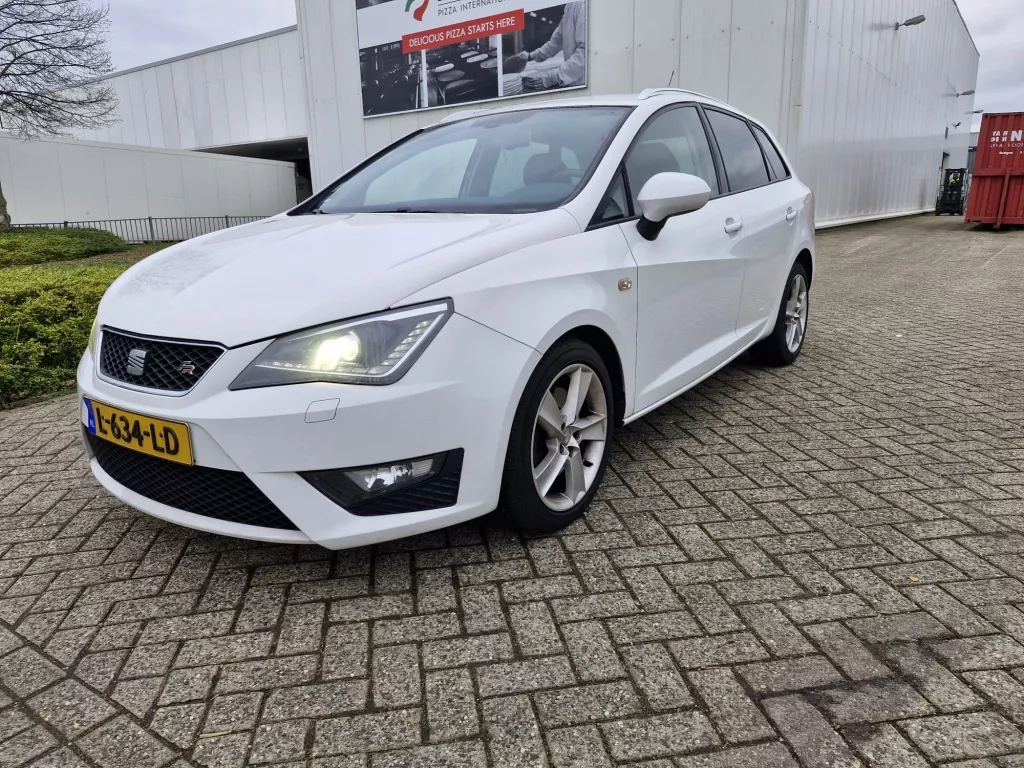 SEAT IBIZA ST 1.4 TSI FR