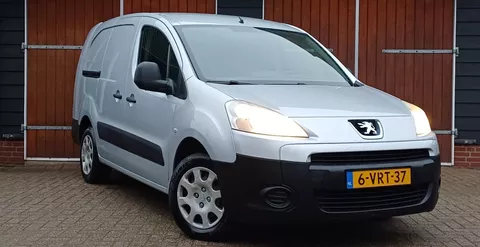 Peugeot Partner 122 1.6 HDI L2XT Pr+, Airco, Zilver, NAP, Trekhaak, Verlengd