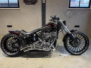 Harley-Davidson Breakout 103 FXSB