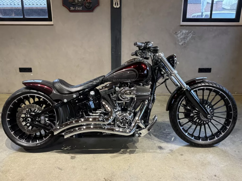 Harley-Davidson Breakout 103 FXSB