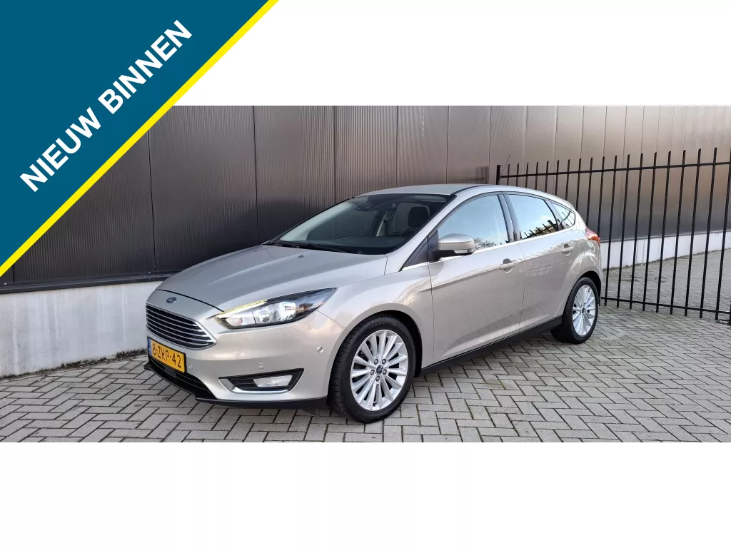 Ford FOCUS 1.0 Titanium Edition NAP NAVI KEYLESS DODEHOEK