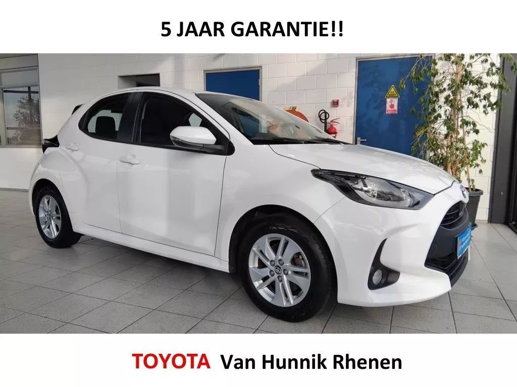Toyota Yaris 1.5 Business | Apple/Android | Stoel verw | Camera | LM velgen |