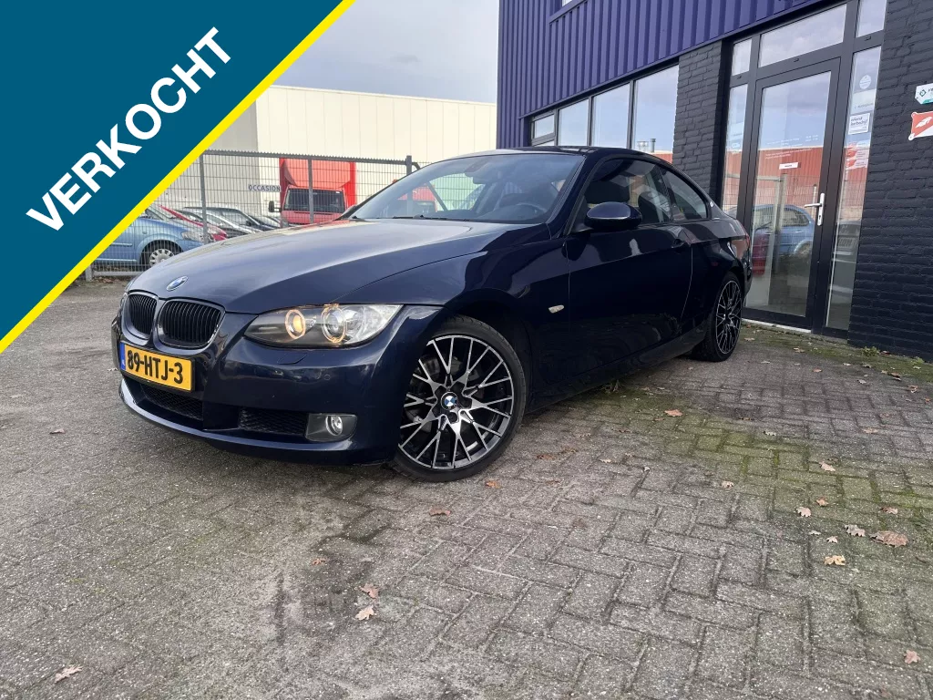 BMW 3 Serie Coupe 320i Corp.Lease Exec