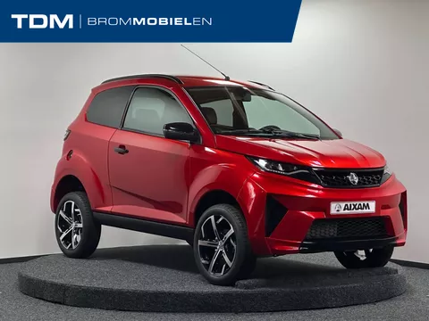 Aixam Crossover | Apple carplay | Kubota