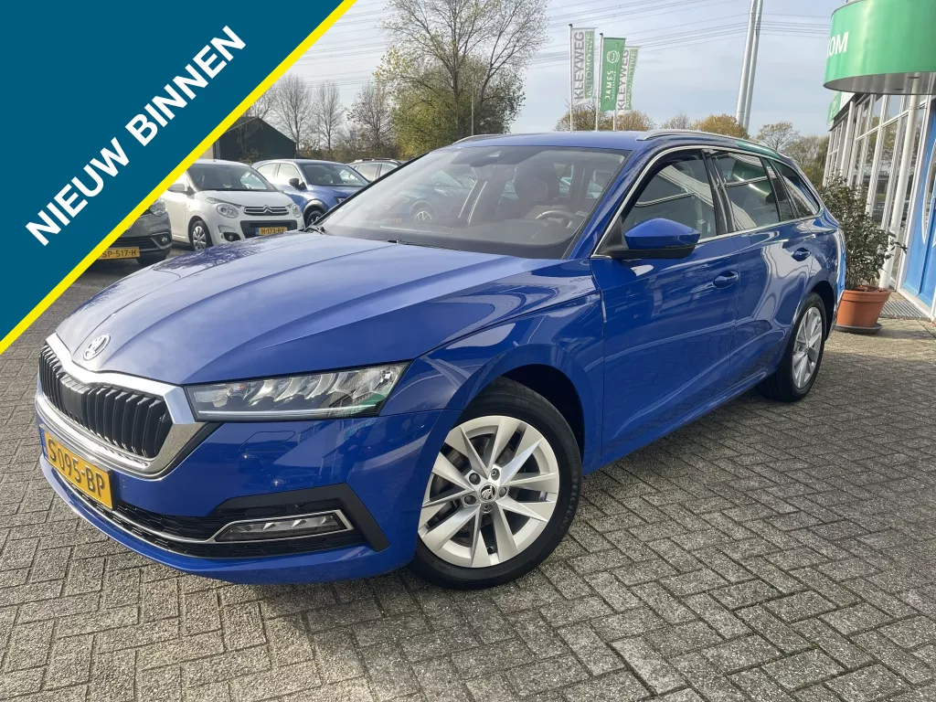 &Scaron;koda Octavia Combi 1.5 TSI Bns Ed. Plus, Carplay, Nav, Trekhaak, Stoel, Stuurverwar
