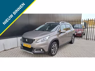 Peugeot 2008 1.2 PT Allure NAP NAVI PDC CarPlay Panorama