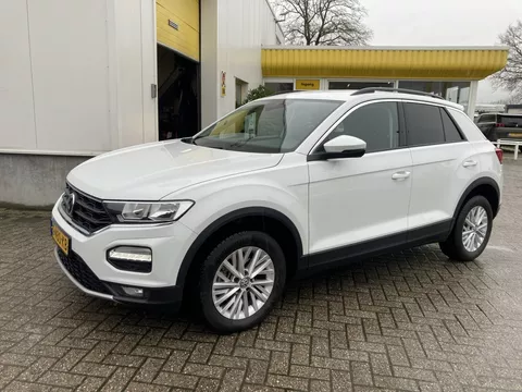 Volkswagen T-Roc 1.5 TSI 150 PK All Season APK: 11-2027