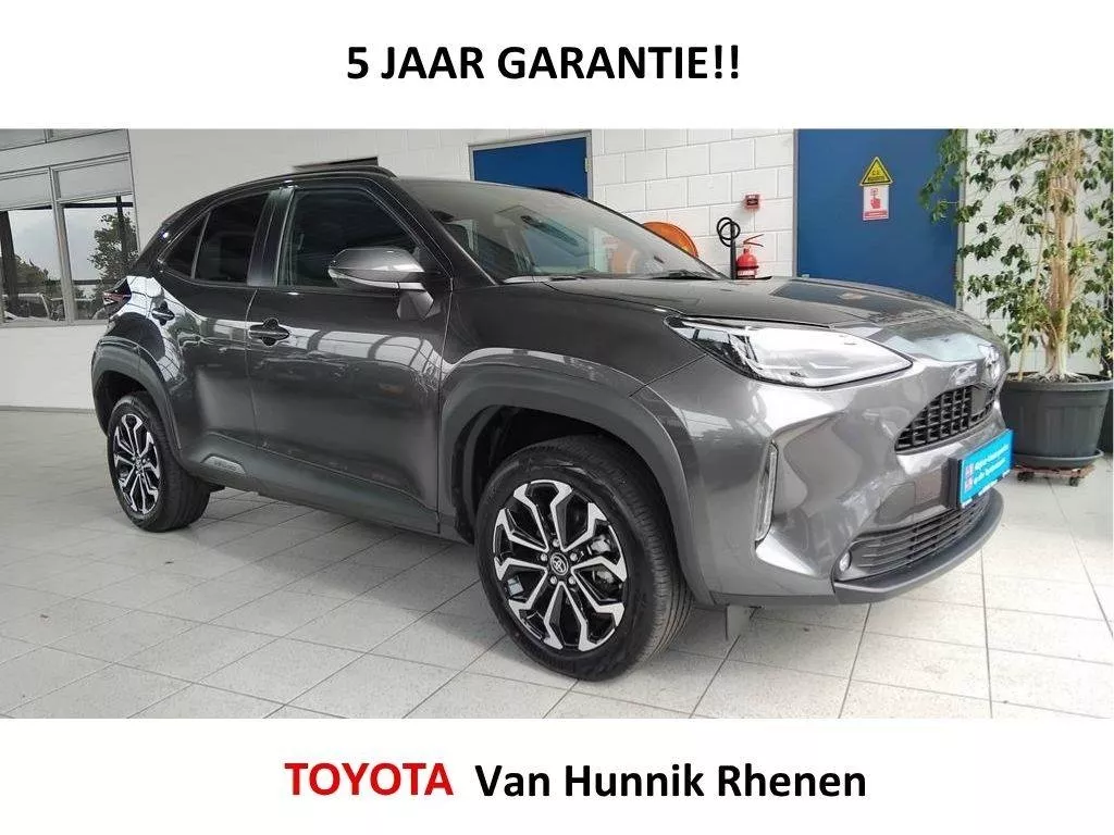 Toyota Yaris Cross 1.5 Style | Panodak | Stoel en stuurverw | HUD | Keyless | Carpl