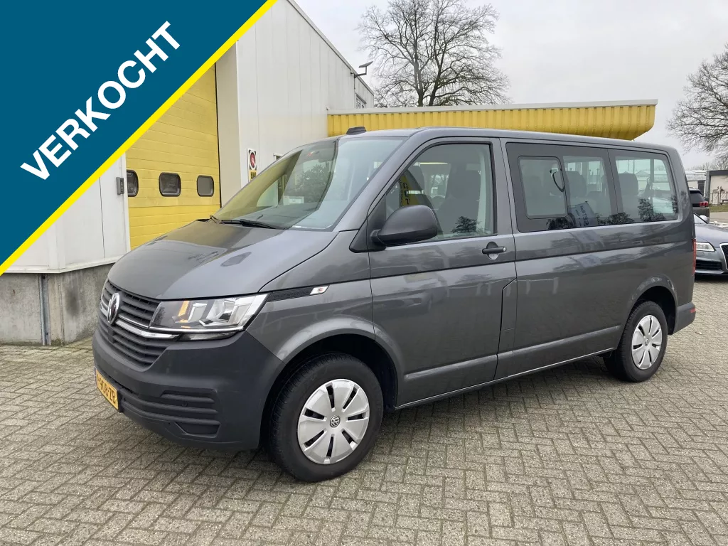 Volkswagen Transporter Kombi 2.0 TDI L1H1 9 Persoons CarPlay Trekhaak Airco