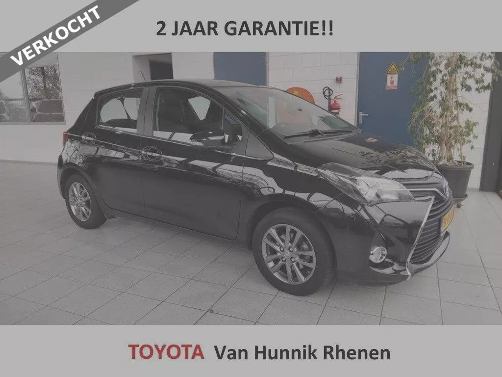 Toyota Yaris 1.3 VVT-i Dynamic VERKOCHT