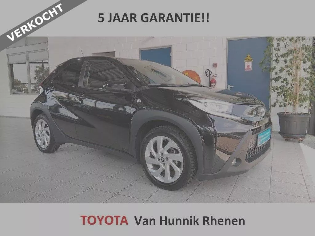 Toyota Aygo X 1.0 VVT-i Automaat First | Stoelverw | LED | Apple-Android | VERKOCHT