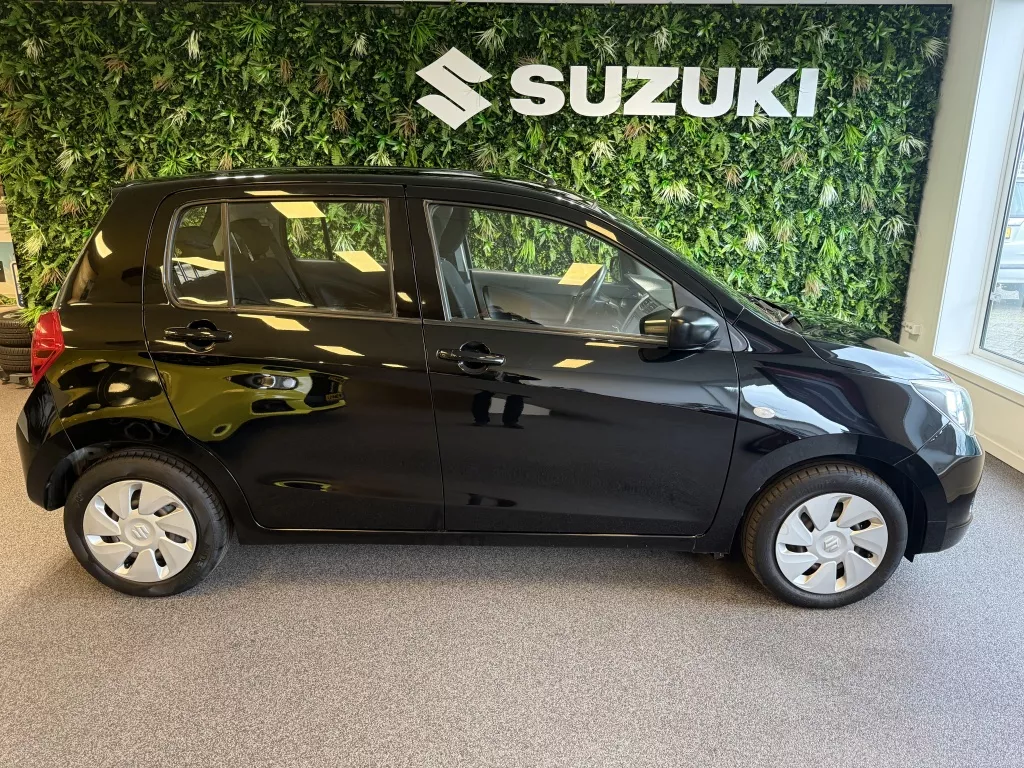 Suzuki Celerio Airco Pioneer radio/CD 1.0 Comfort Navigatie Parkeersensoren voor+achter