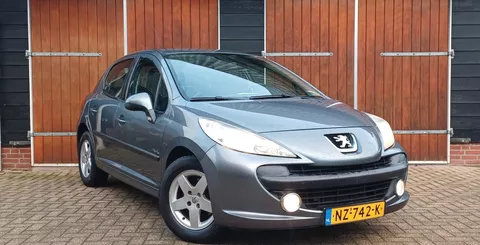 Peugeot 207 1.4 VTi XR, Airco, Nette auto, 5 deurs, Michelin banden