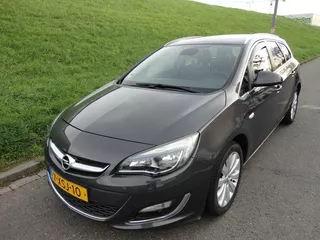 Opel Astra Sports Tourer 1.4 Turbo Business + Bomvol Nw Apk