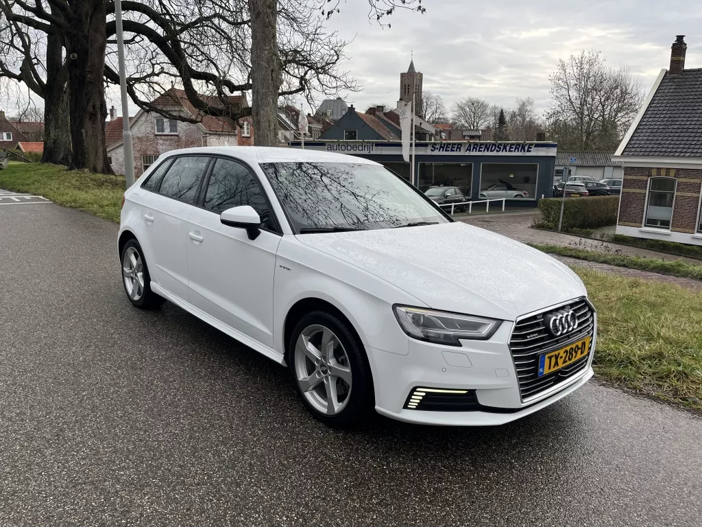 Audi A3 Sportback 1.4 e-tron Sport