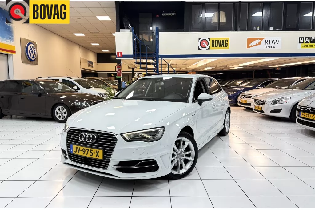 Audi A3 Sportback 1.4 e-tron Attr. PL+ Bovag Garantie Automaat