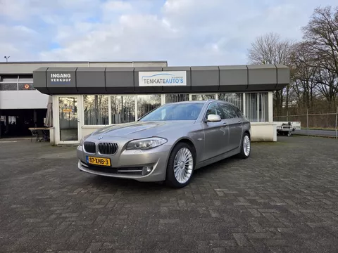 BMW 5 Serie Touring 520i High Executive Leder Automatische airco Cruise control 19 i