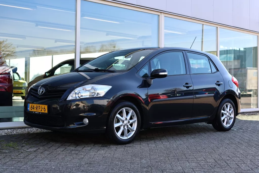 Toyota Auris 1.6i Aspiration 5-drs