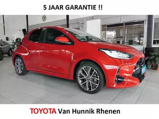 Toyota Yaris 1.5 130 Executive | Dodehoek | HUD | Stoelverw | Parksens V+A |