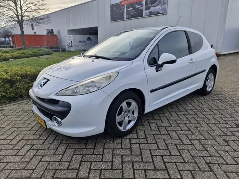 Peugeot 207 1.4 VTi XR