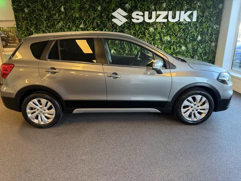 Suzuki S-Cross Climat control weinig KM's 1.0 B.jet Exclusive Sportvelgen Parkeersensoren Cruise Control