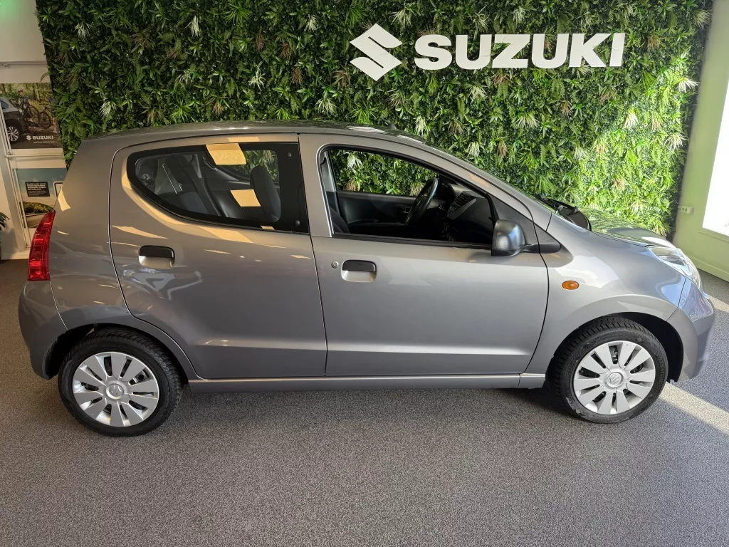 Suzuki Alto Airconditioning All-season ban 1.0 Comfort Originele radio/CD Start/Stop systeem