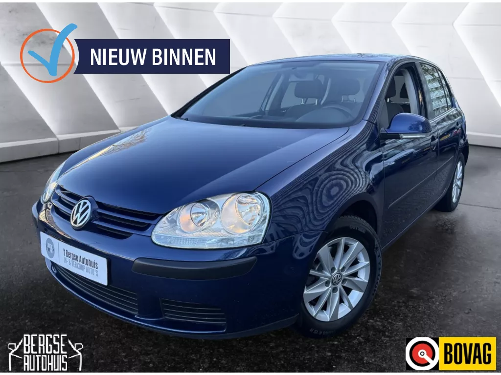 Volkswagen Golf 1.6 FSI Trendline Aut Cruise Airco Carplay