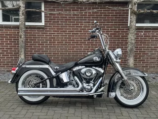 Harley-Davidson 103 FLSTC Heritage Classic