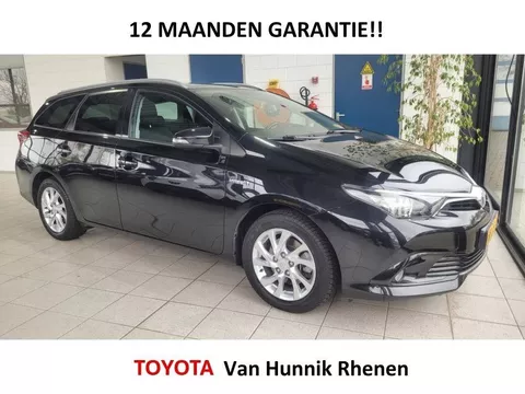 Toyota Auris Touring Sports 1.8 Hybrid Lease | Panoramadak | Navigatie | Climat |