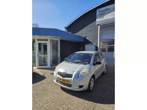 Toyota Yaris 1.3 VVTi Sol