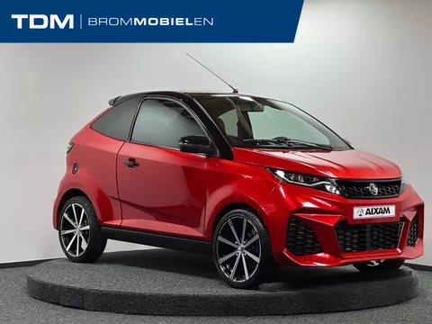 Aixam Coup&eacute; GTI | Apple carplay | Kubota