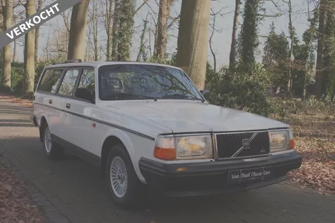 Volvo 240 @ GERESERVEERD @ 2.3 DL VERKOCHT