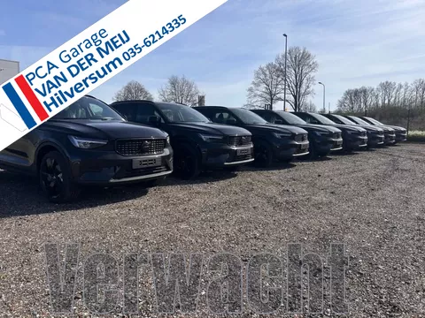 Volvo XC40 2.0 B4 Black Edition Panoramadak