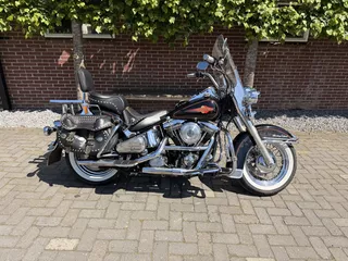 Harley-Davidson FLSTC Heritage Softail Classic