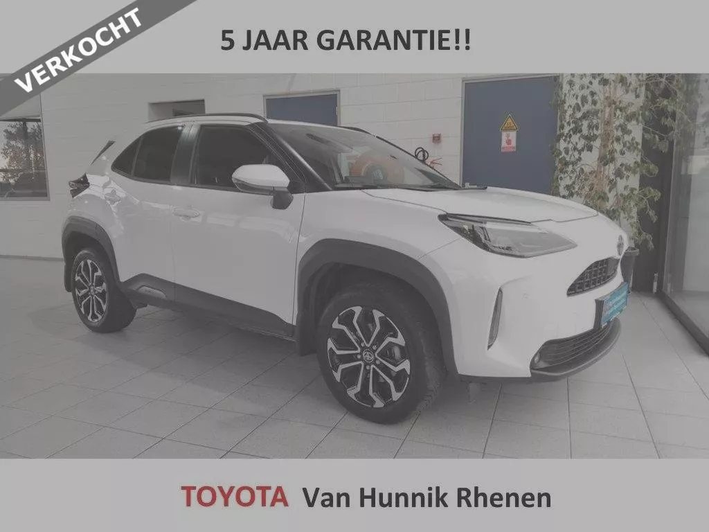Toyota Yaris Cross 1.5 Style | Dodehoek | Parksens V+A | Stoel en stuurverw | Navig VERKOCHT