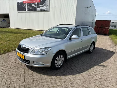 &Scaron;koda Octavia Combi 1.8 TSI Gereviseerde motor