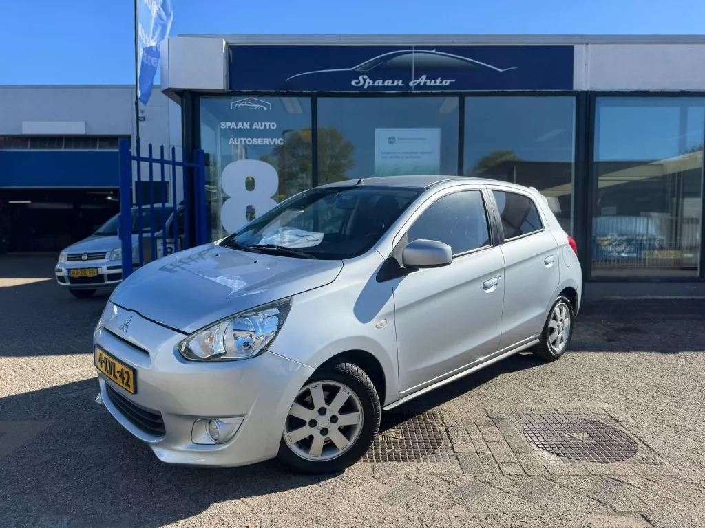 Mitsubishi Space Star 1.2 Intense | AUTOMAAT | AIRCO | KEYLESS | 5-DEURS