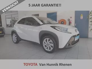 Toyota Aygo X 1.0 VVT-i First Automaat | Aplle/Android | Stoelverw | LED | Cam VERKOCHT