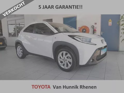 Toyota Aygo X 1.0 VVT-i First Automaat | Aplle/Android | Stoelverw | LED | Cam VERKOCHT