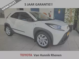 Toyota Aygo X 1.0 VVT-i First | Apple-carplay | Stoelverwarming | LED | LM vel VERKOCHT