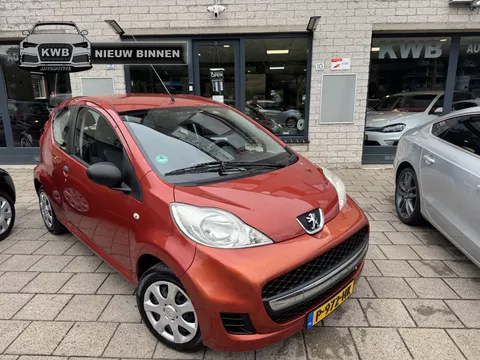 Peugeot 107 1.0-12V XR Nieuwe apk koppeling VV