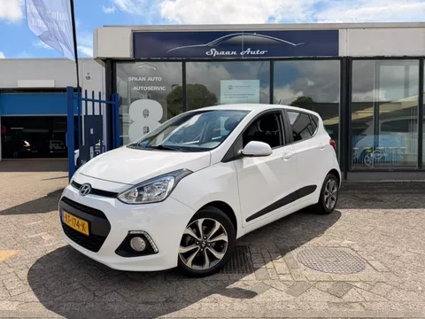 Hyundai i10 1.2i AUTOMAAT | STOELVERW. | CLIMATE CONTROL | STUURVERW.