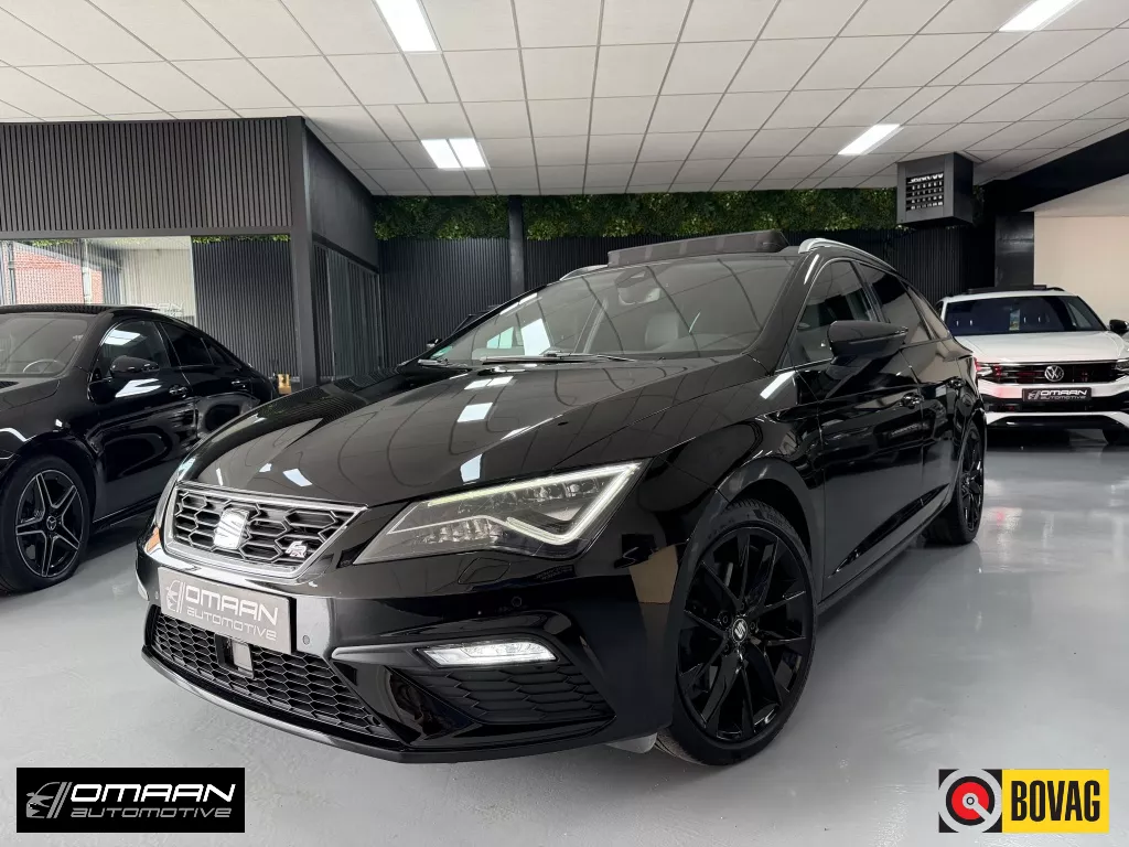SEAT Leon ST 2.0 TSI FR DSG PANO VIRTUAL KEYLESS SFEER