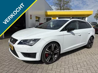 SEAT Leon ST 2.0 TSI Cupra 290 Leer Panoramadak Wit metallic